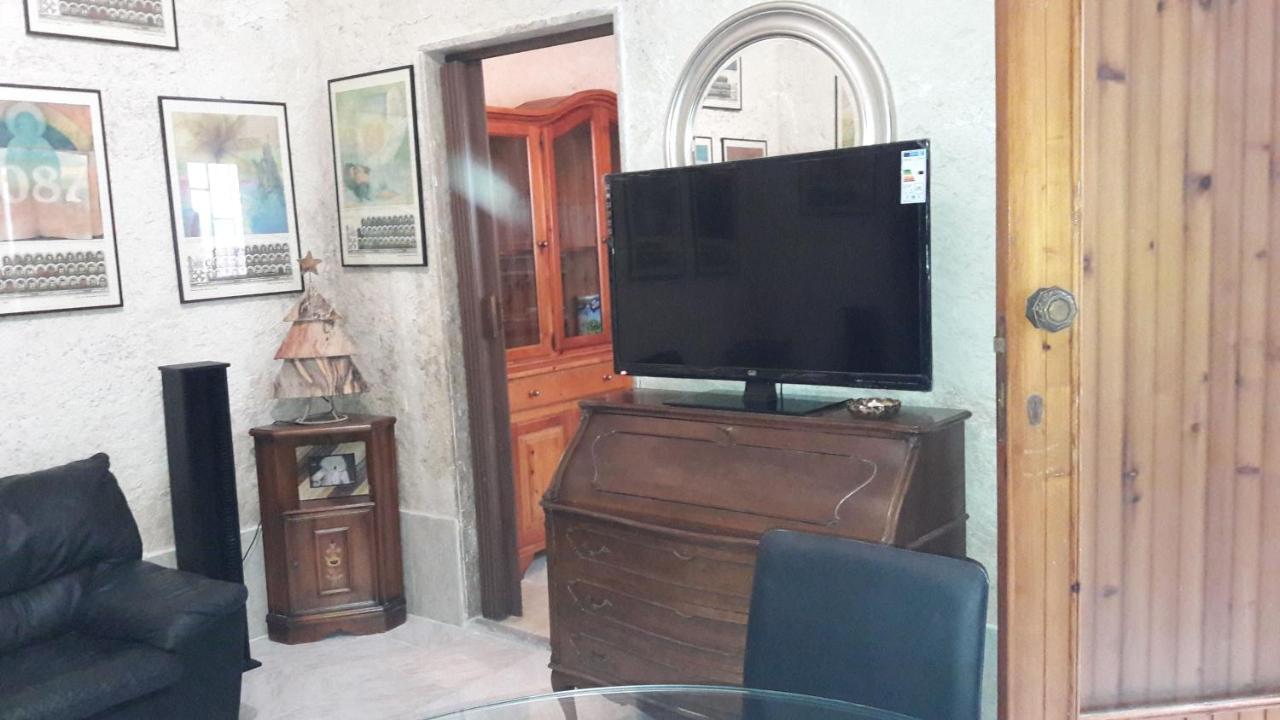 Mia Apartment Бари Екстериор снимка